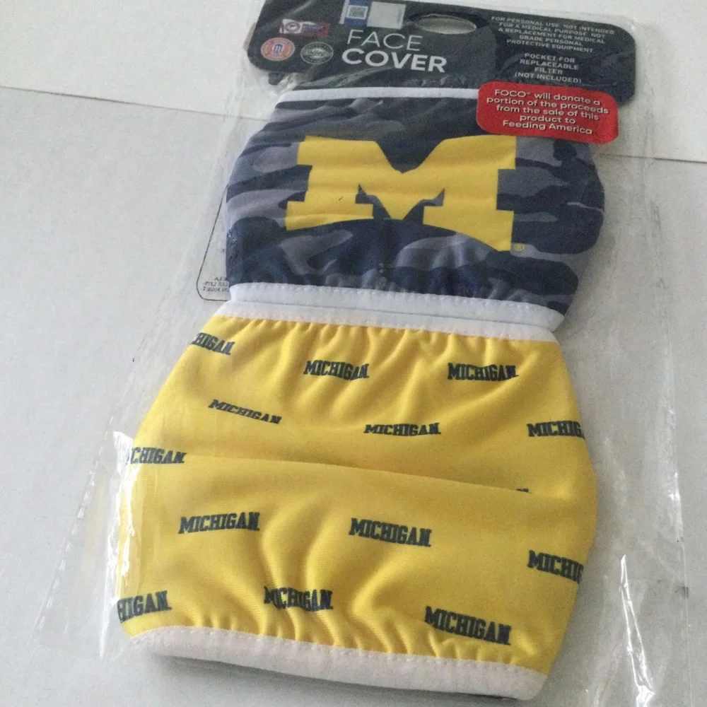 FOCO NCAA MICHIGAN WOLVERINES 2 PACK ADULT FACE MASKS OS NWT